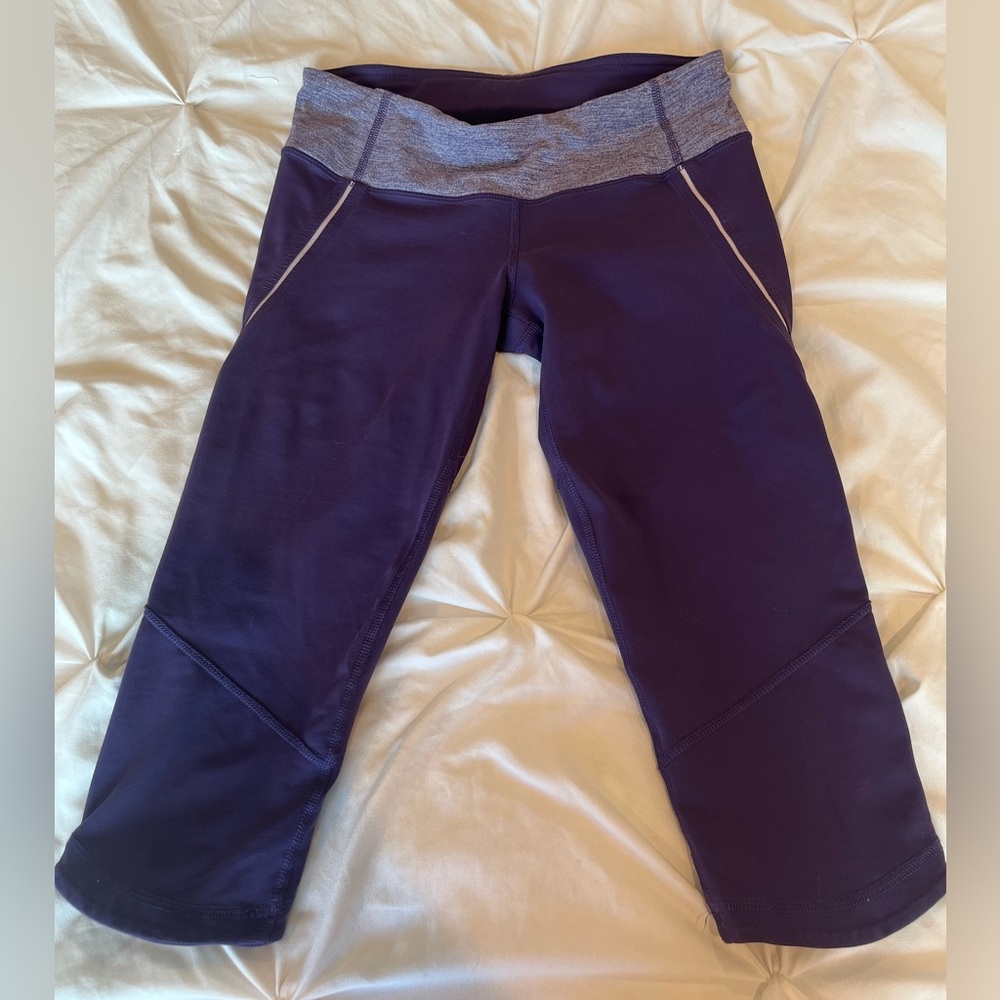 Lululemon cropped purple leggings